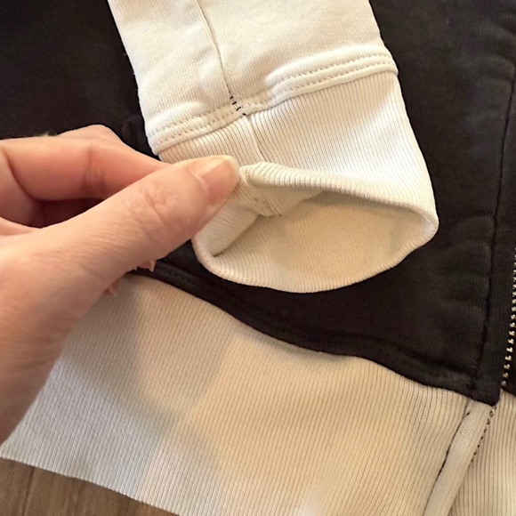 Abercrombie & Fitch Zip-up Hooded Sweatshirt - Small - Picture 11 of 13